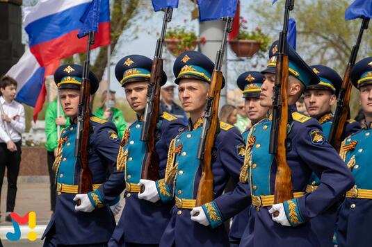 Почтили память погибших солдат