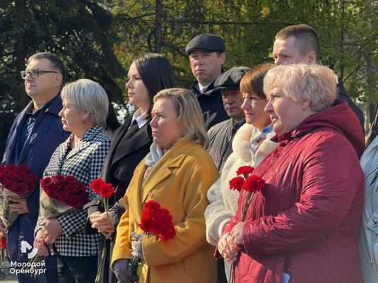 В Оренбурге отмечают годовщину воссоединения ДНР и ЛНР с Россией